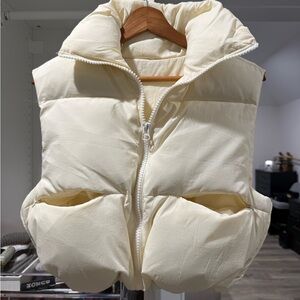 Women's Sleeveless Cream Puffer Vest